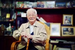 百歲國(guó)醫(yī)涼茶的90后女掌門(mén)：傳承經(jīng)典，賦予新生